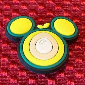 🔥 Bundle 4 For $7 Croc Charms